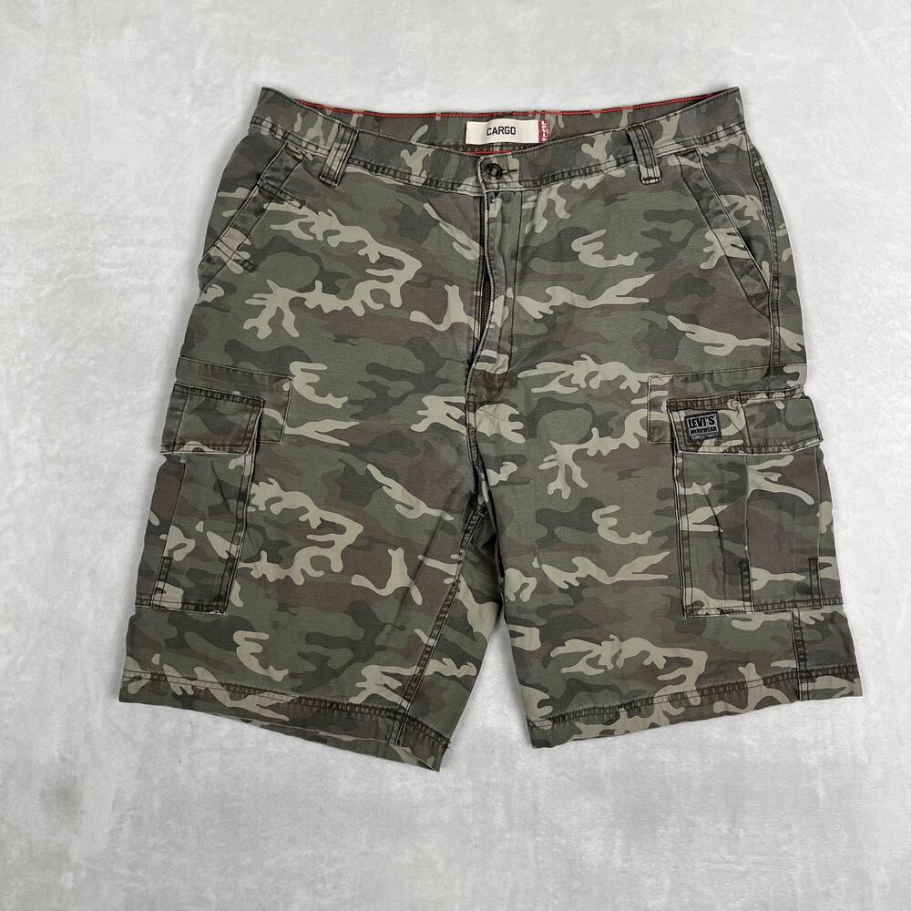 VTG Levi's Cargo Shorts Mens 40 Green Camo Canvas 11 Inseam Utility Workwear Y2K